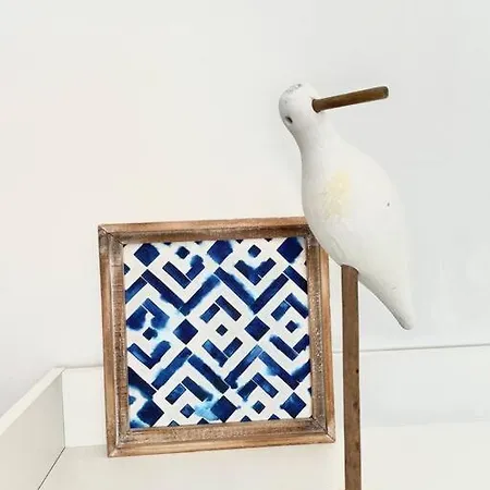 The Luxe View Spot *