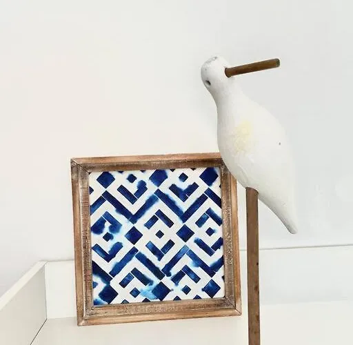 The Luxe View Spot *